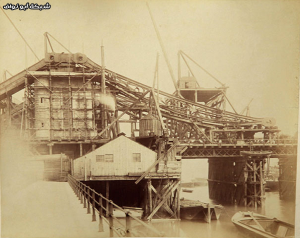 Never-Seen-Before-Construction-Pictures-of-Tower-Bridge-012