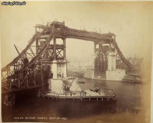 Never-Seen-Before-Construction-Pictures-of-Tower-Bridge-016