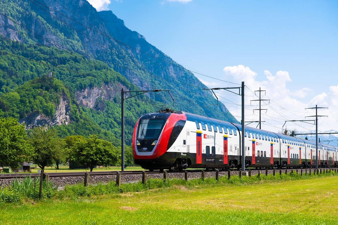 شرح شامل لأنواع تذاكر القطار في اوروبا و تذاكر يوريل باس Eurail Pass