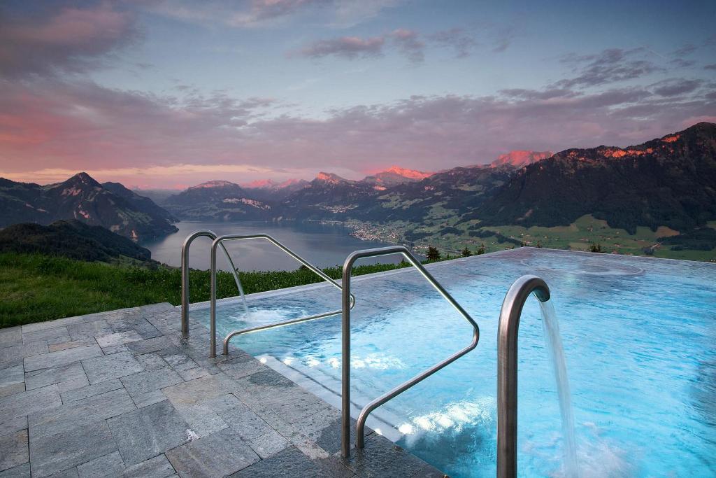 افضل فنادق لوسيرن عاصمة المطر في سويسرا