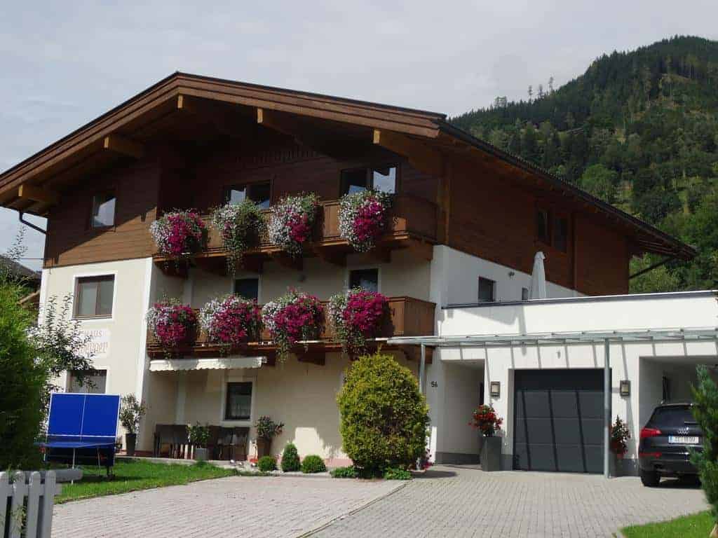 unnamed-file-6 افضل شقق و فنادق زيلامسي و كابرون, لتجربة السكن في الريف النمساوي .