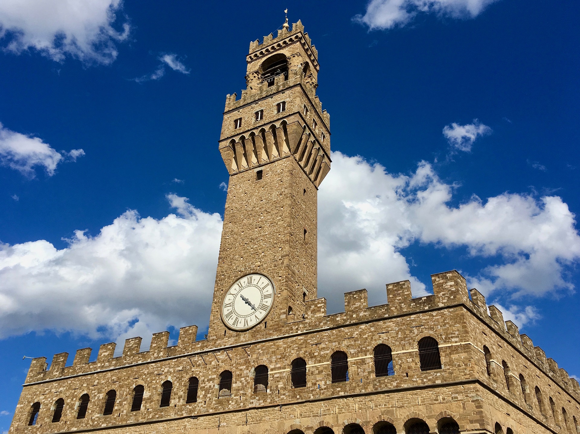 أجمل الأماكن السياحية في فلورنسا، موطن الفن الإيطالي الأصيل