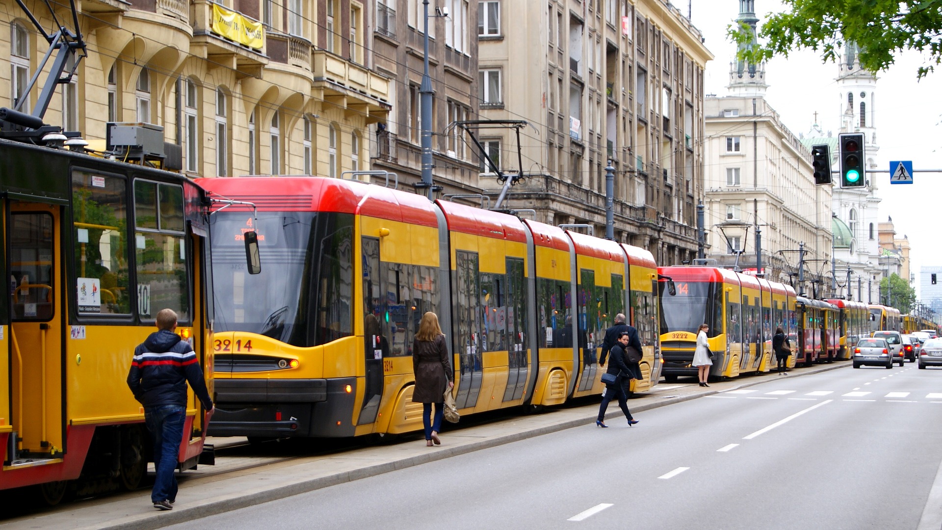 معلومات و نصائح عن المواصلات في وارسو عاصمة بولندا
