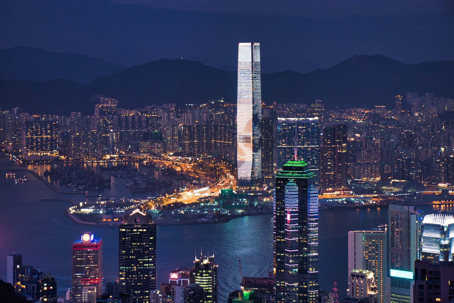 كيف تقضي 48 ساعة في جزيرة هونغ كونغ ؟