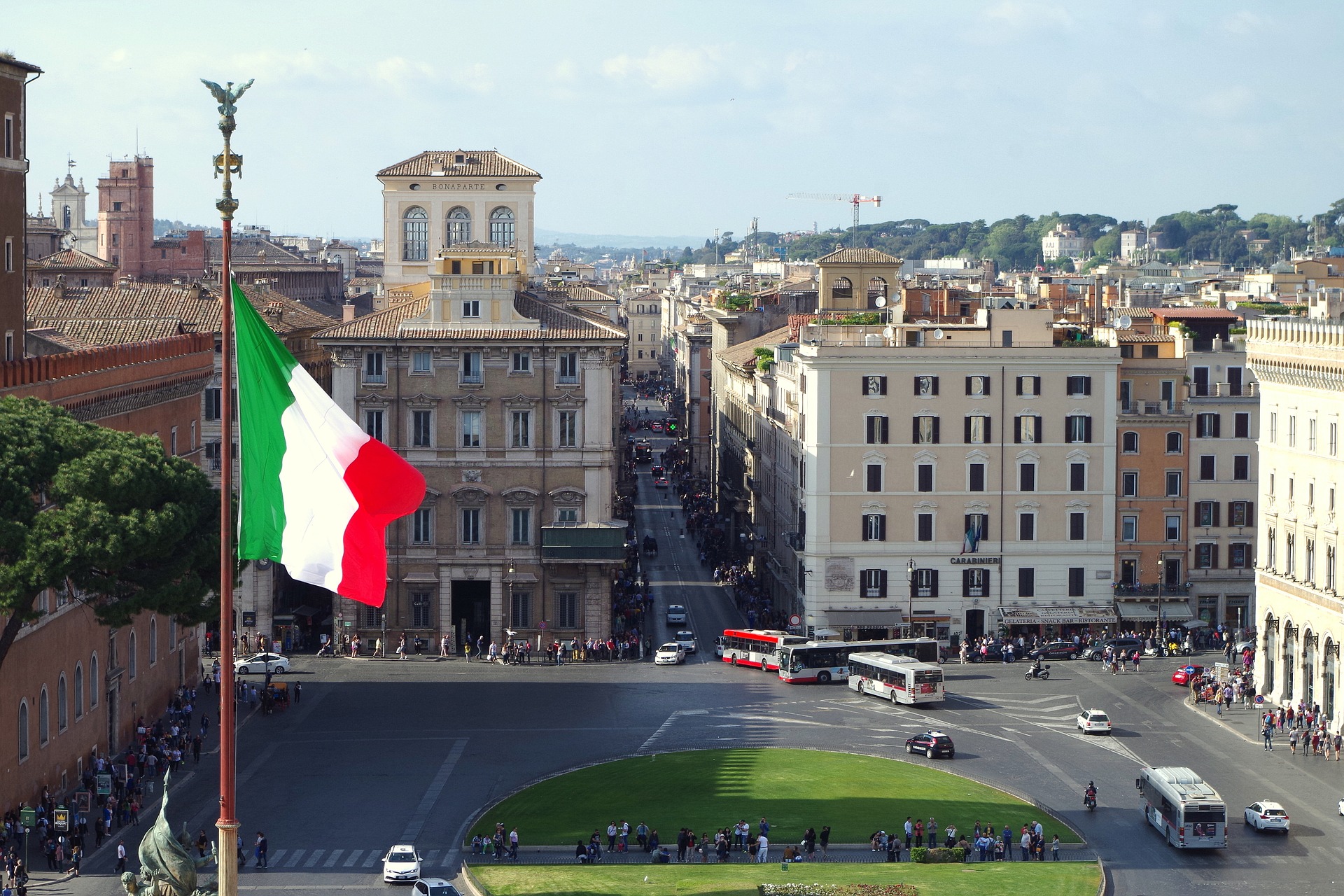 دليل التسوق في روما.. أفضل الشوارع و المولات للتسوق في العاصمة الإيطالية